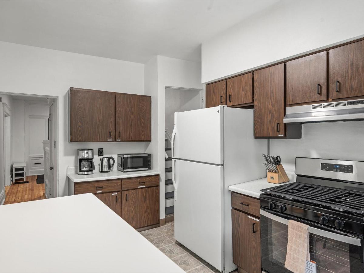 Oakland/University @A Spacious & Modern Private Bedroom With Shared Bathroom Питсбърг Екстериор снимка